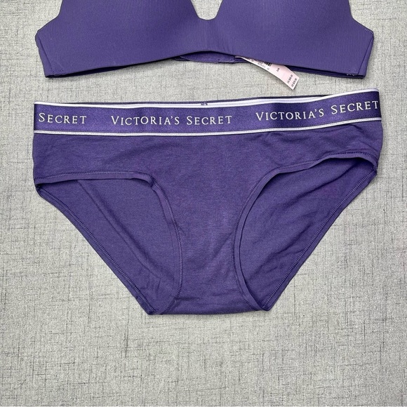 Victoria’s Secret Lightly Lined Ribbed Wireless Bra & Panty Set Purple 34A NWT - Picture 8 of 10